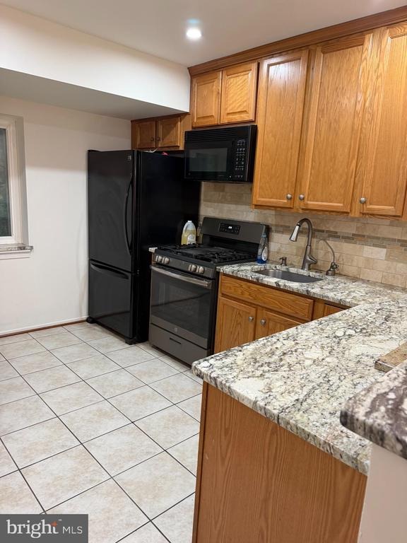 Brassie Pl, Montgomery Village, MD 20886