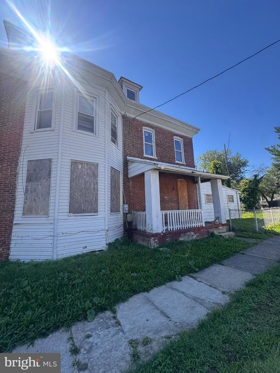 Highland Ave, Chester, PA 19013
