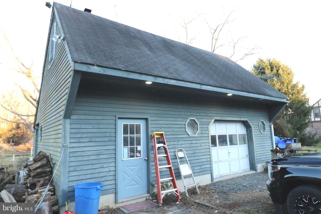 Amasa Landing Rd, Tuckerton, NJ 08087