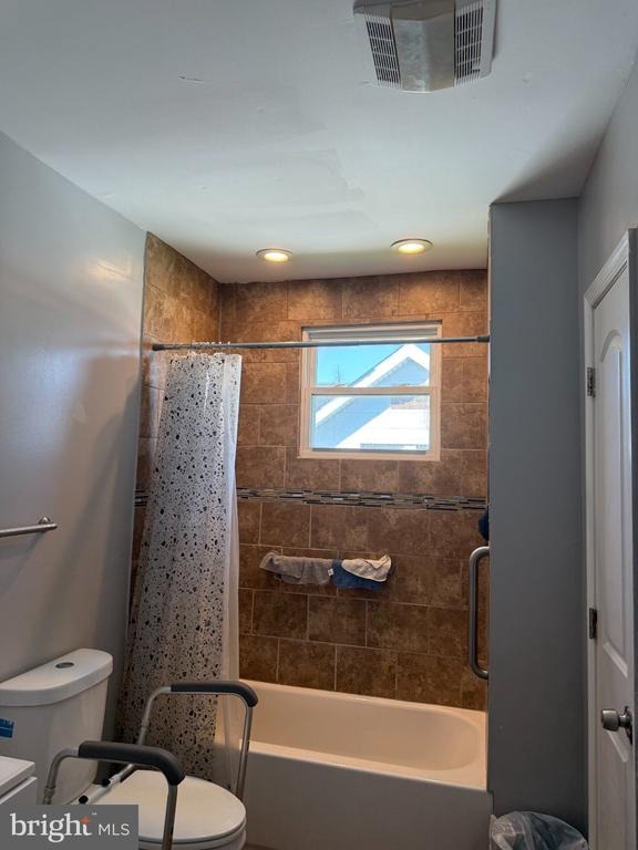 Pinkney Rd, Baltimore, MD 21215 #1