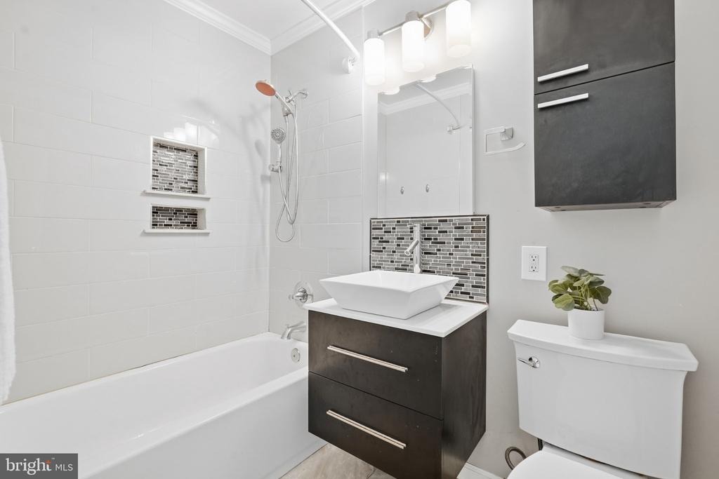 Larno Dr, Alexandria, VA 22310 #1
