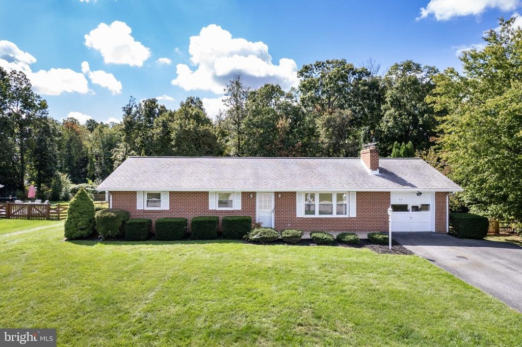 Wayne Ave, Westminster, MD 21157