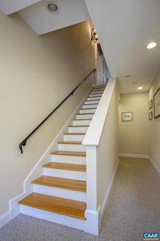 Boone Hill Dr, Lynchburg, VA 24503