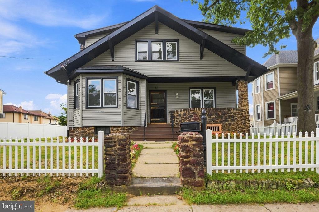 Morton St, Riverside, NJ 08075