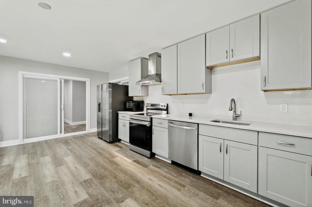 Clifton Rd, Silver Spring, MD 20904
