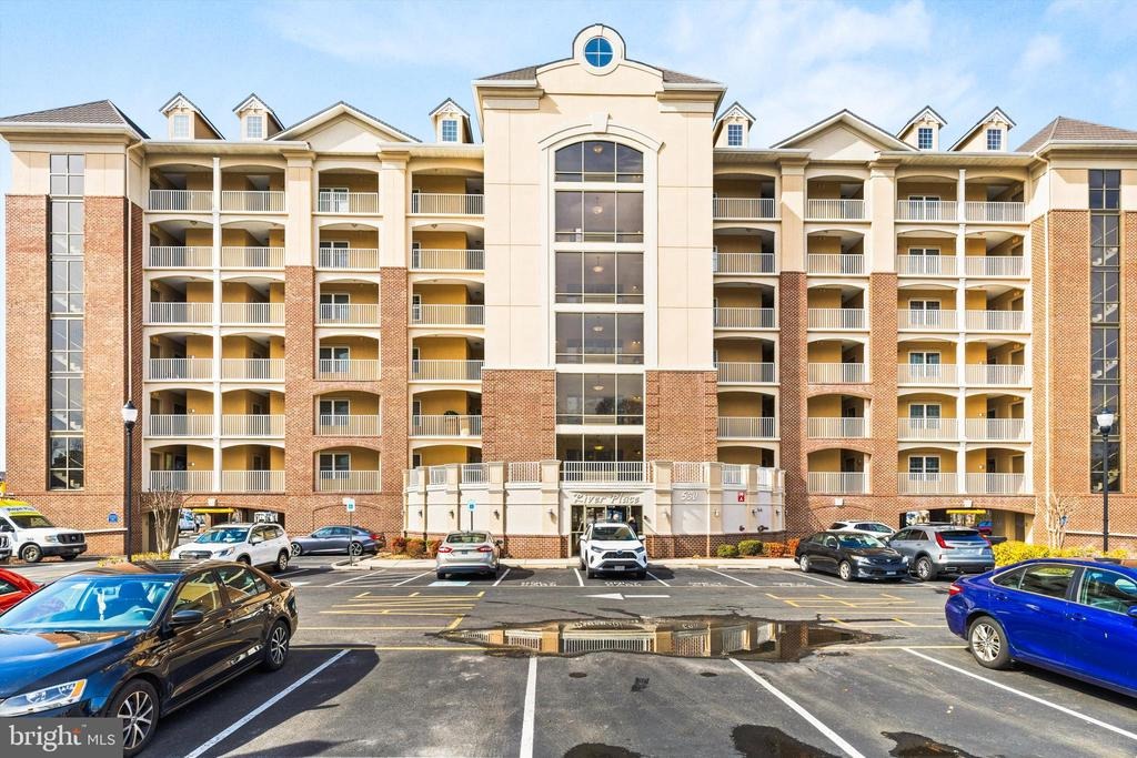 Riverside Dr, Salisbury, MD 21801