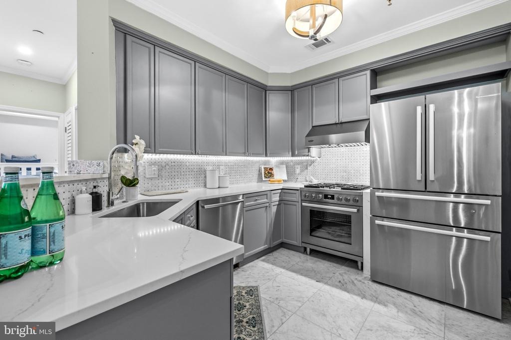 Belmont Bay Dr, Woodbridge, VA 22191 #1
