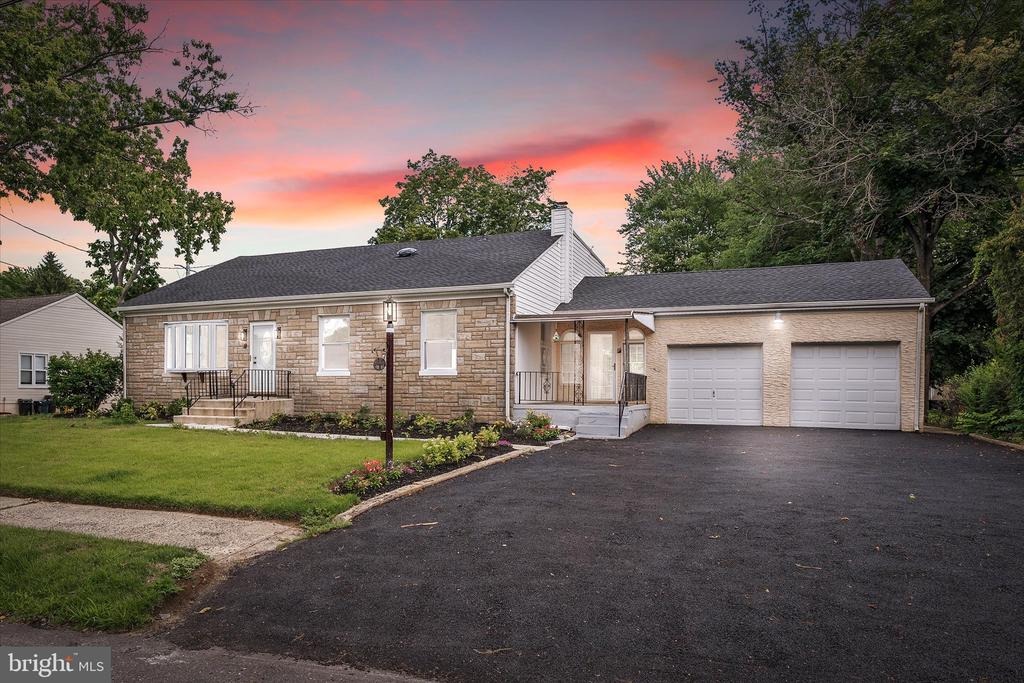 Mer-edinburg Rd, Trenton, NJ 08619 #1