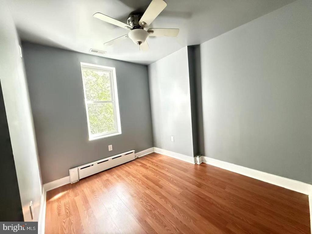 10th St, Philadelphia, PA 19148 #1