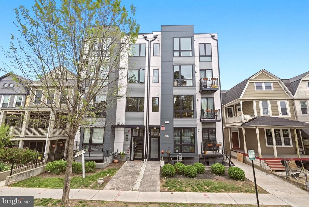 Varnum St, Washington, DC 20011