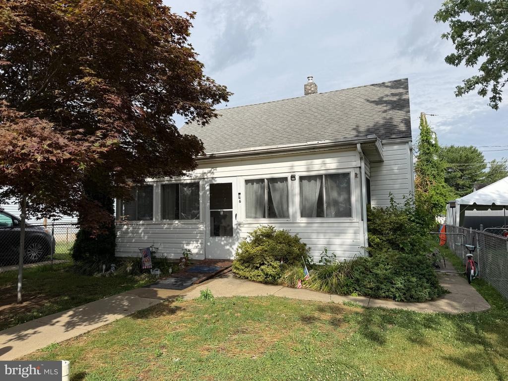 Avenal Rd, Essex, MD 21221 #1