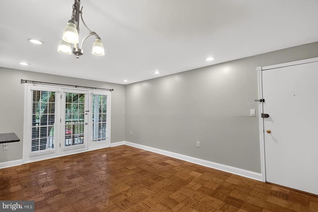 Fairfax Blvd, Fairfax, VA 22031 #1