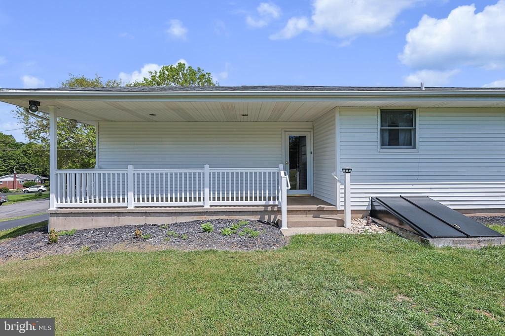 Maple St, Pottsville, PA 17901 #1