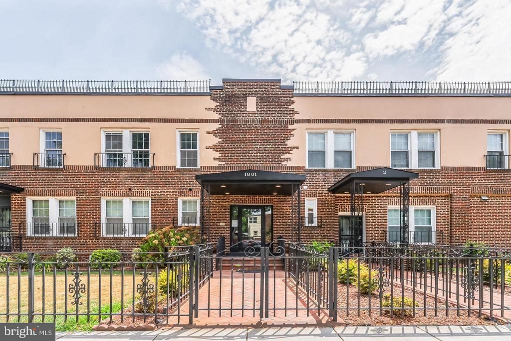 Otis St, Washington, DC 20018