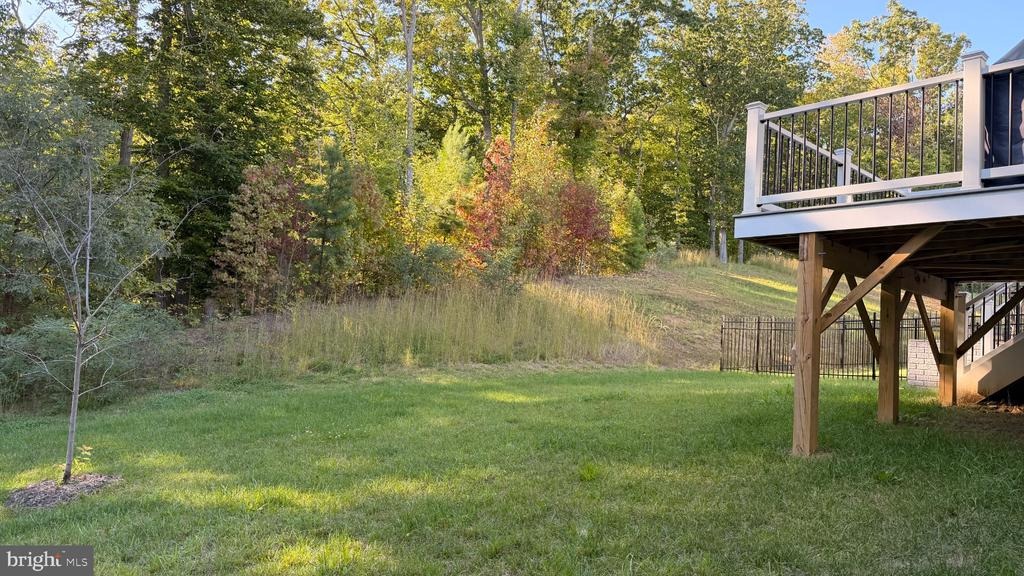 Silver Sycamore Ln, Dumfries, VA 22026