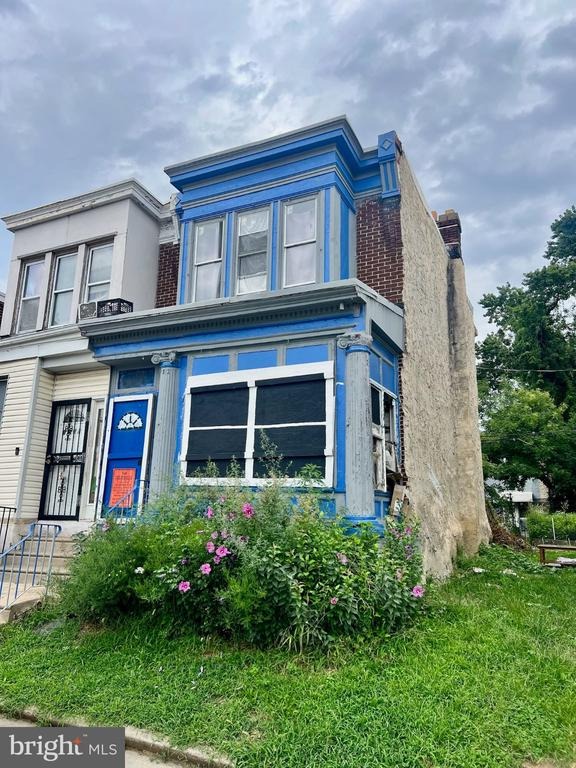 Beechwood St, Philadelphia, PA 19138