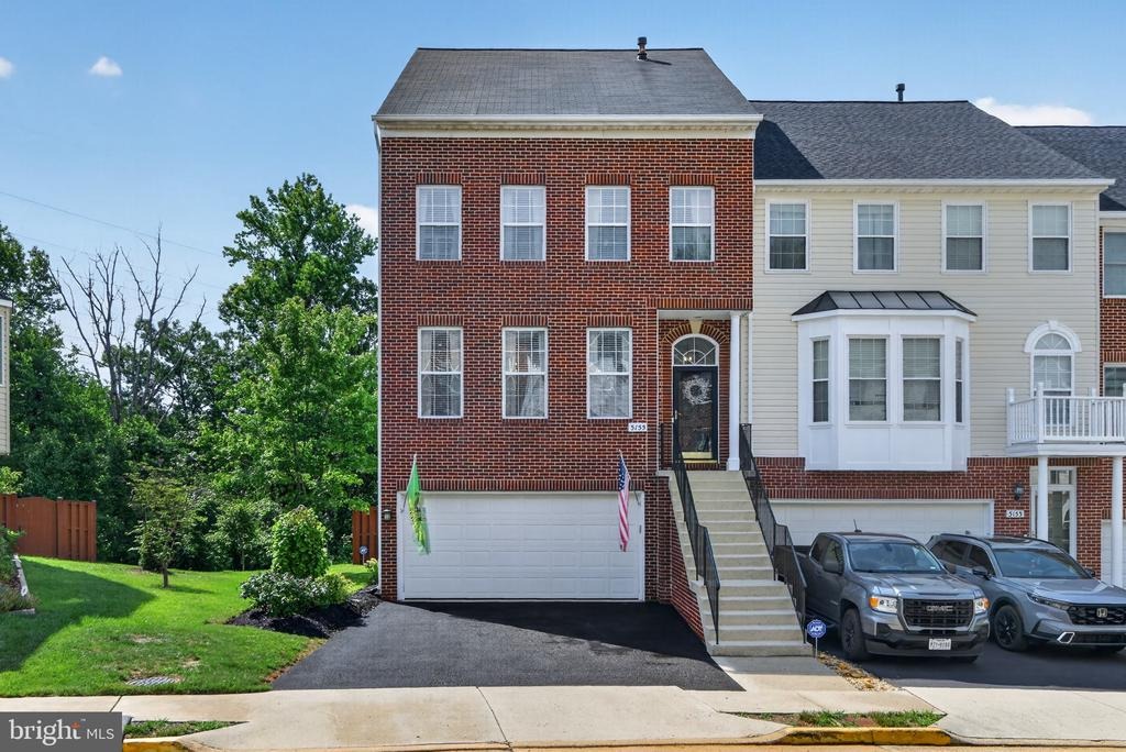 Ballycastle Cir, Alexandria, VA 22315 #1