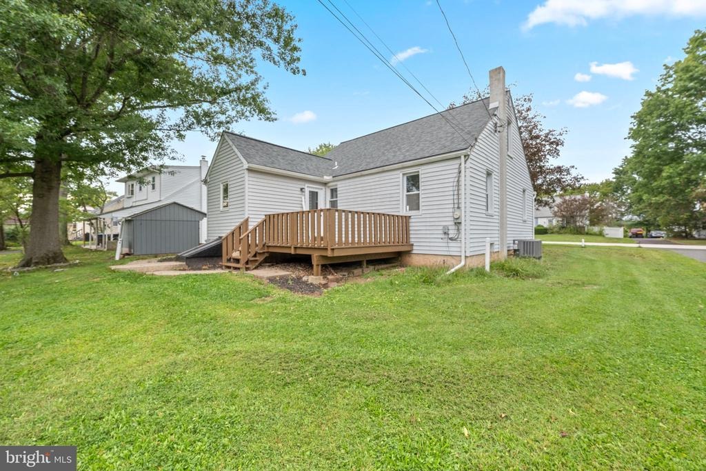 Maple Ave, Collegeville, PA 19426