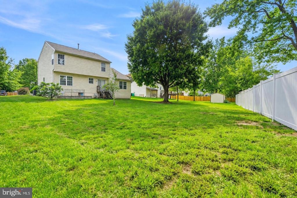 Clinton St, Clinton, MD 20735