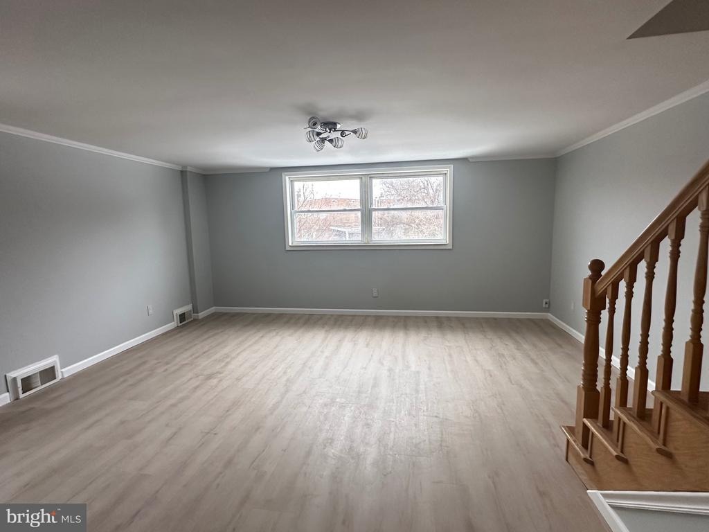 Ridgeway Pl, Philadelphia, PA 19116 #1