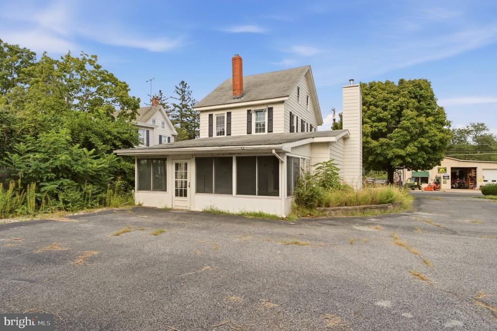 Main St, Elmer, NJ 08318