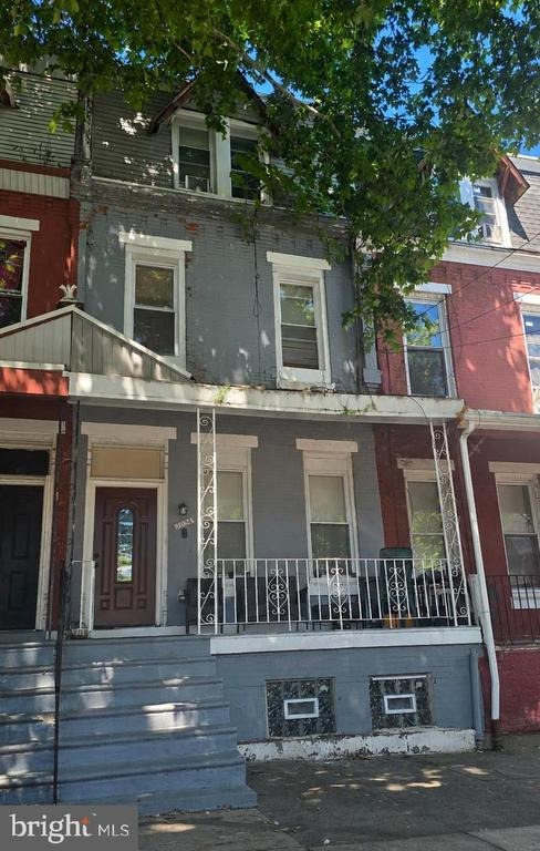 15th St, Philadelphia, PA 19132