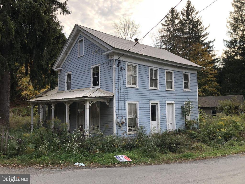 Grocery Hill Rd, Equinunk, PA 18417