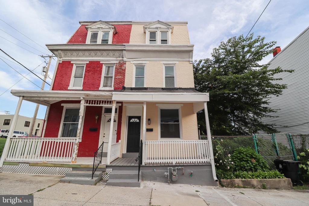 Muench St, Harrisburg, PA 17102 #1