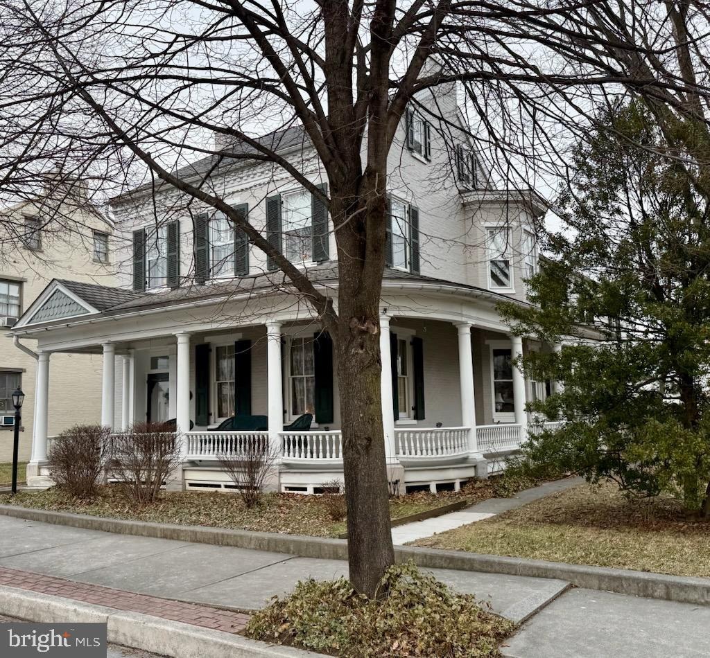 Main St, Mount Joy, PA 17552