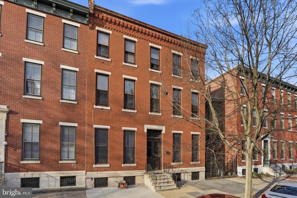 Green St, Philadelphia, PA 19130