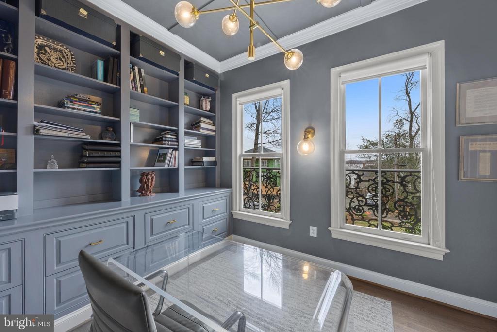Southdown Rd, Alexandria, VA 22308 #1
