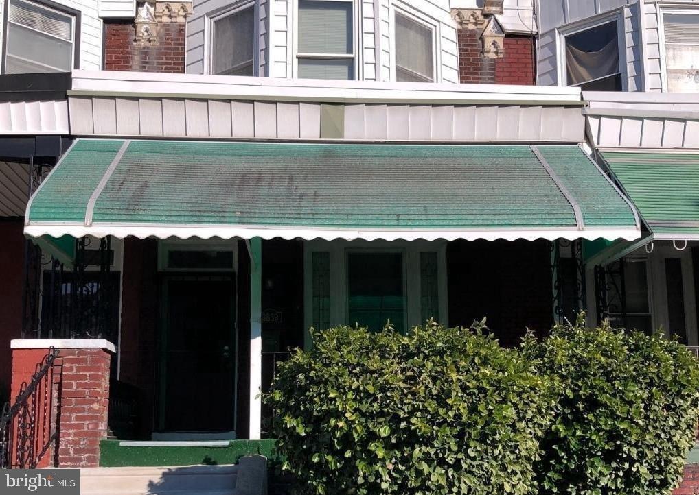 16th St, Philadelphia, PA 19140
