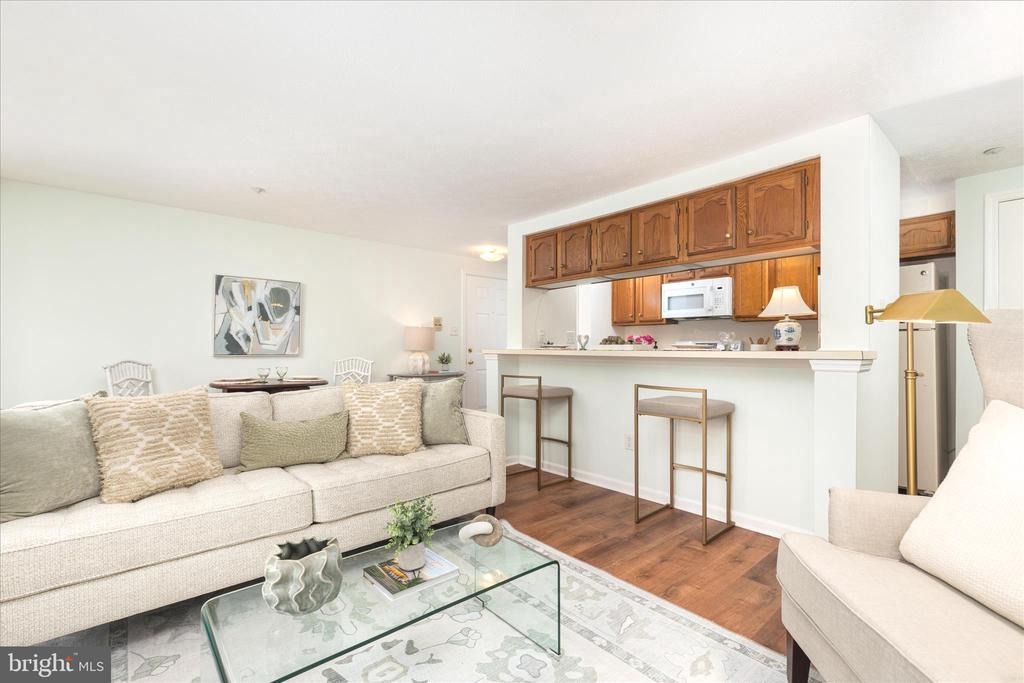 Ashmont Ct, Woodbridge, VA 22192