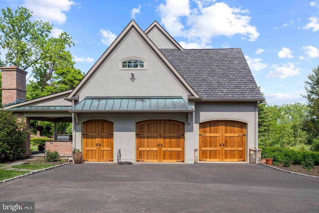 Pemberton Ln, Doylestown, PA 18901