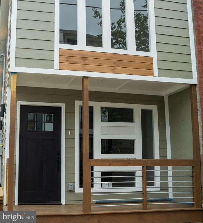 Lawrence St, Philadelphia, PA 19122 #1