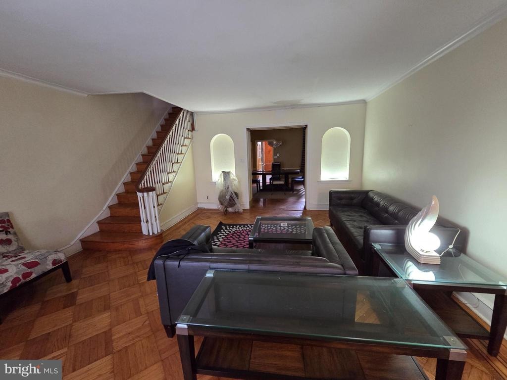 Conlyn St, Philadelphia, PA 19141 #1