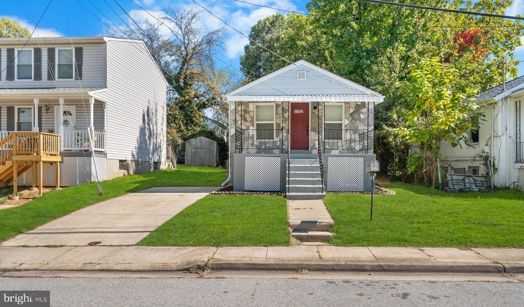 61st Ave, Fairmount Heights, MD 20743 #1