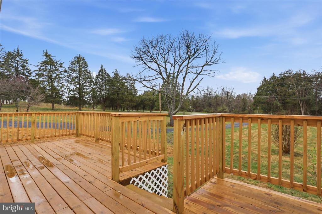Forest View Dr, Kearneysville, WV 25430