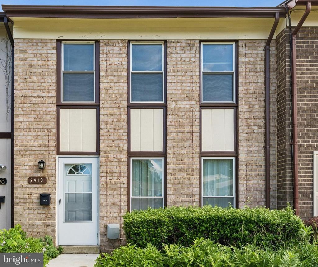 Sun Valley Cir, Silver Spring, MD 20906