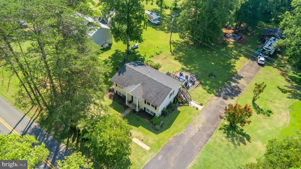 Holly Corner Rd, Fredericksburg, VA 22406