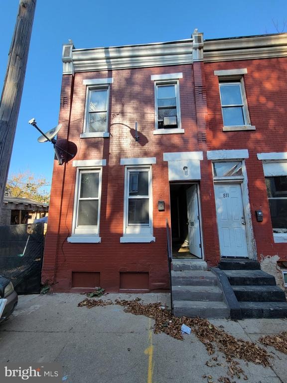 Birch St, Philadelphia, PA 19133