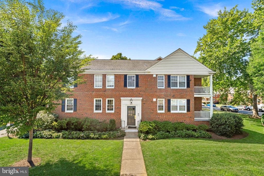 Belle View Blvd, Alexandria, VA 22307