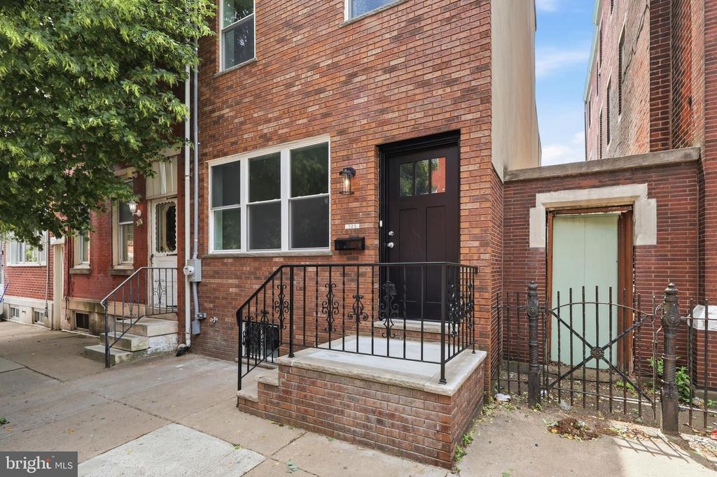 Wharton St, Philadelphia, PA 19147 #1