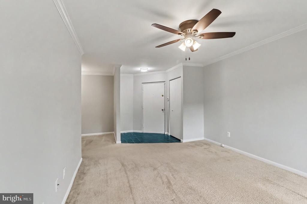 Juliet Ln, Nottingham, MD 21236