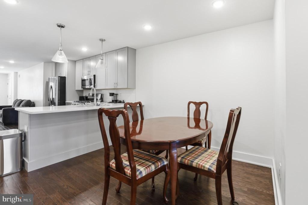 6th St, Philadelphia, PA 19122 #1