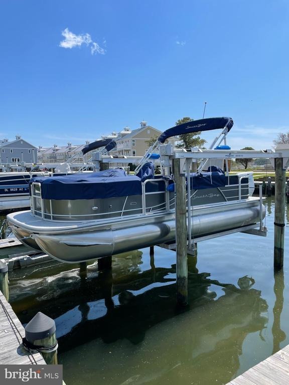 Sandy Trap Dr, Ocean View, DE 19970