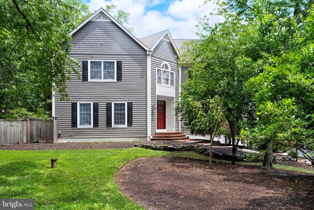 Michael Way, Pennington, NJ 08534 #1