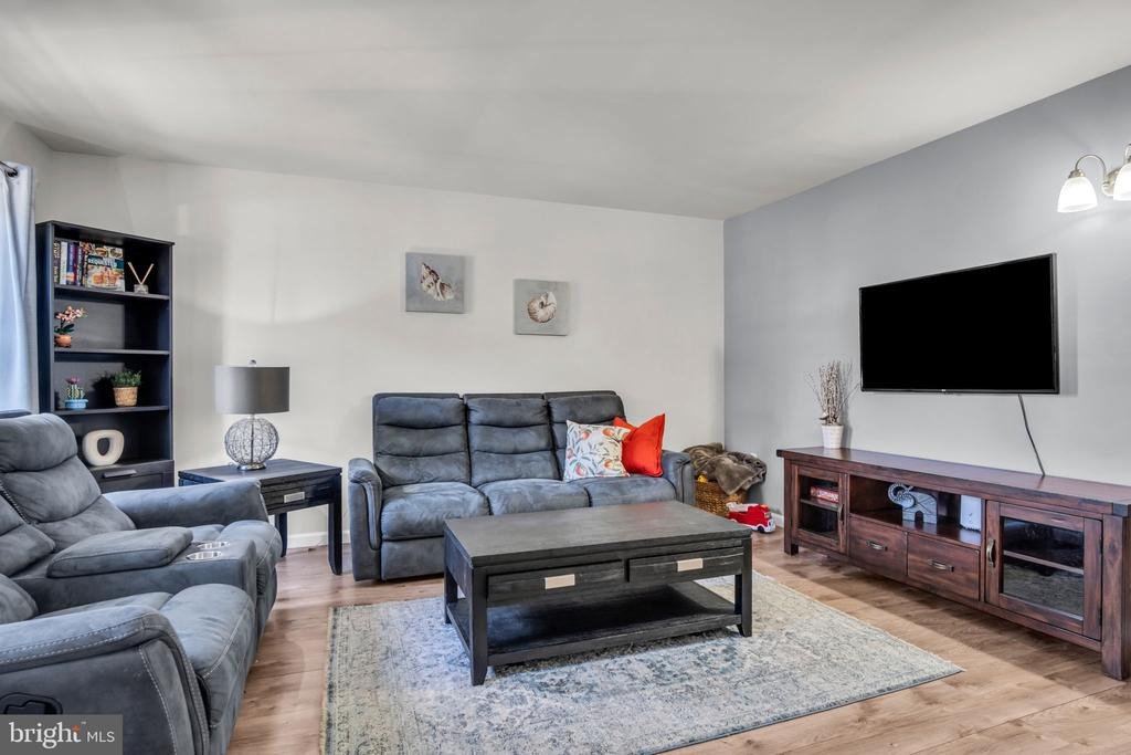 Pond Rd, Harrisburg, PA 17111 #1