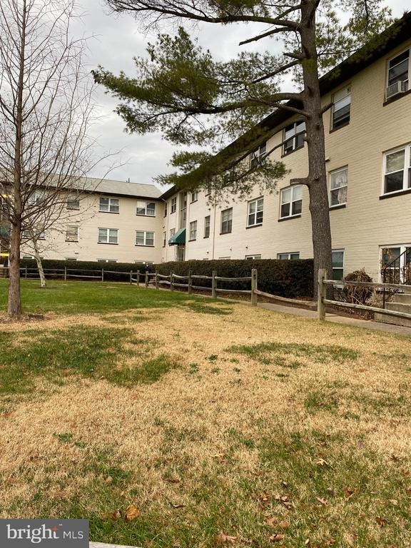 Buckman Rd, Alexandria, VA 22309 #1