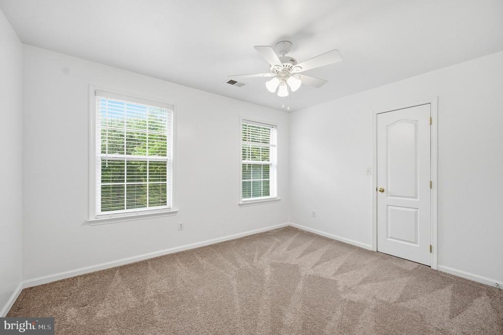 Rumson Pl, Manassas, VA 20111